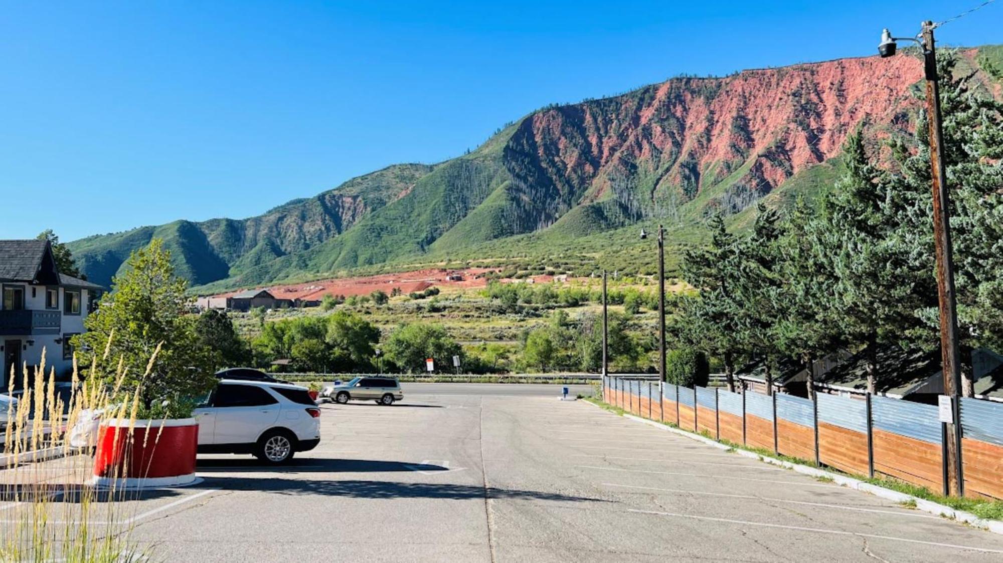 Adventure Inn - Glenwood Springs Bagian luar foto
